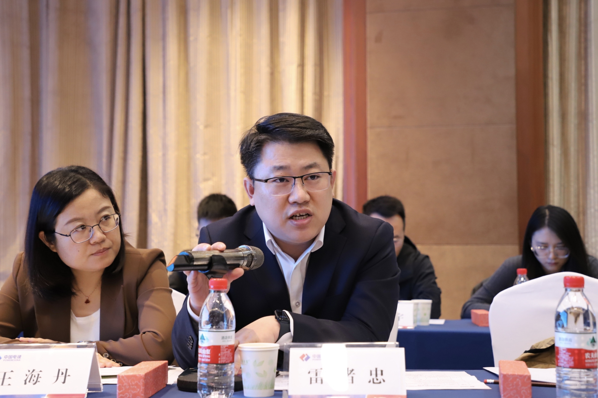 山东凯发k8国际公司法律部主任雷绪忠